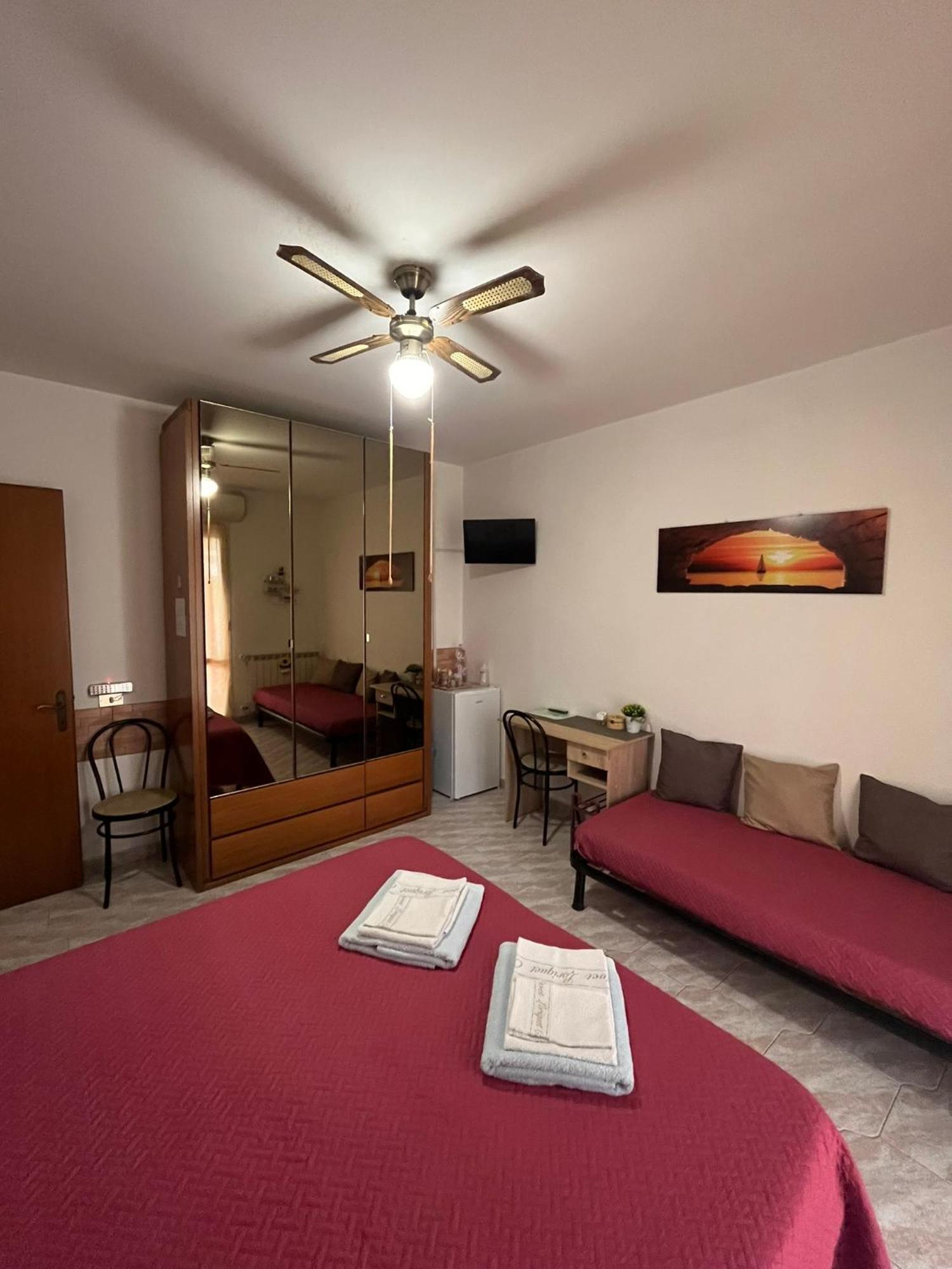 Ortonovo B&B Il Girasole المظهر الخارجي الصورة