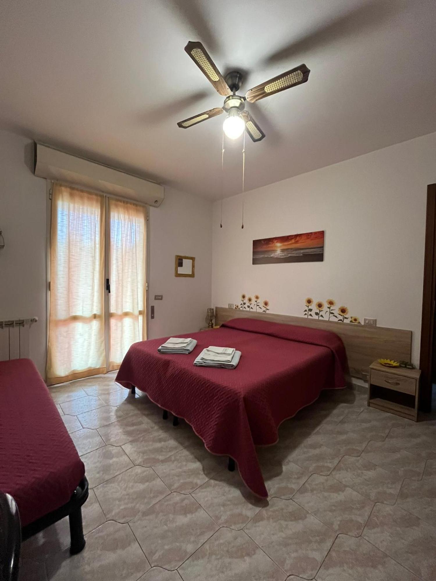 Ortonovo B&B Il Girasole المظهر الخارجي الصورة